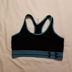 Under Armour sports bra vguc